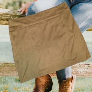 Dress Barn Tan Suede Style Mini Size 14